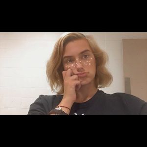 Meet your Posher, Teagan